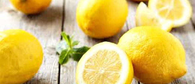 Essential Oils & Crystals #1 ~ Lemon ~ Clarity & Focus